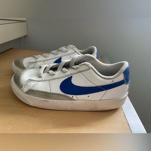 Nike Blazer Low '77
Toddler Shoes
Size 10C
